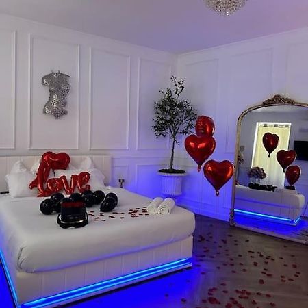 Les Chambres D Excellence Spa Sète Extérieur photo